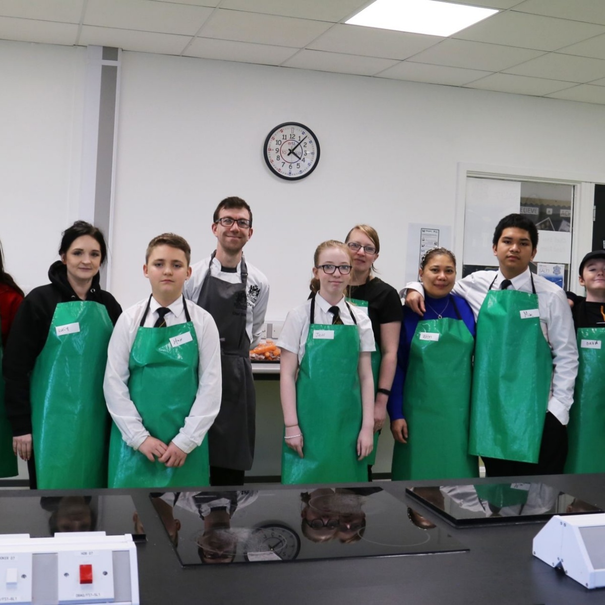 the-basildon-lower-academy-cooking-with-parents